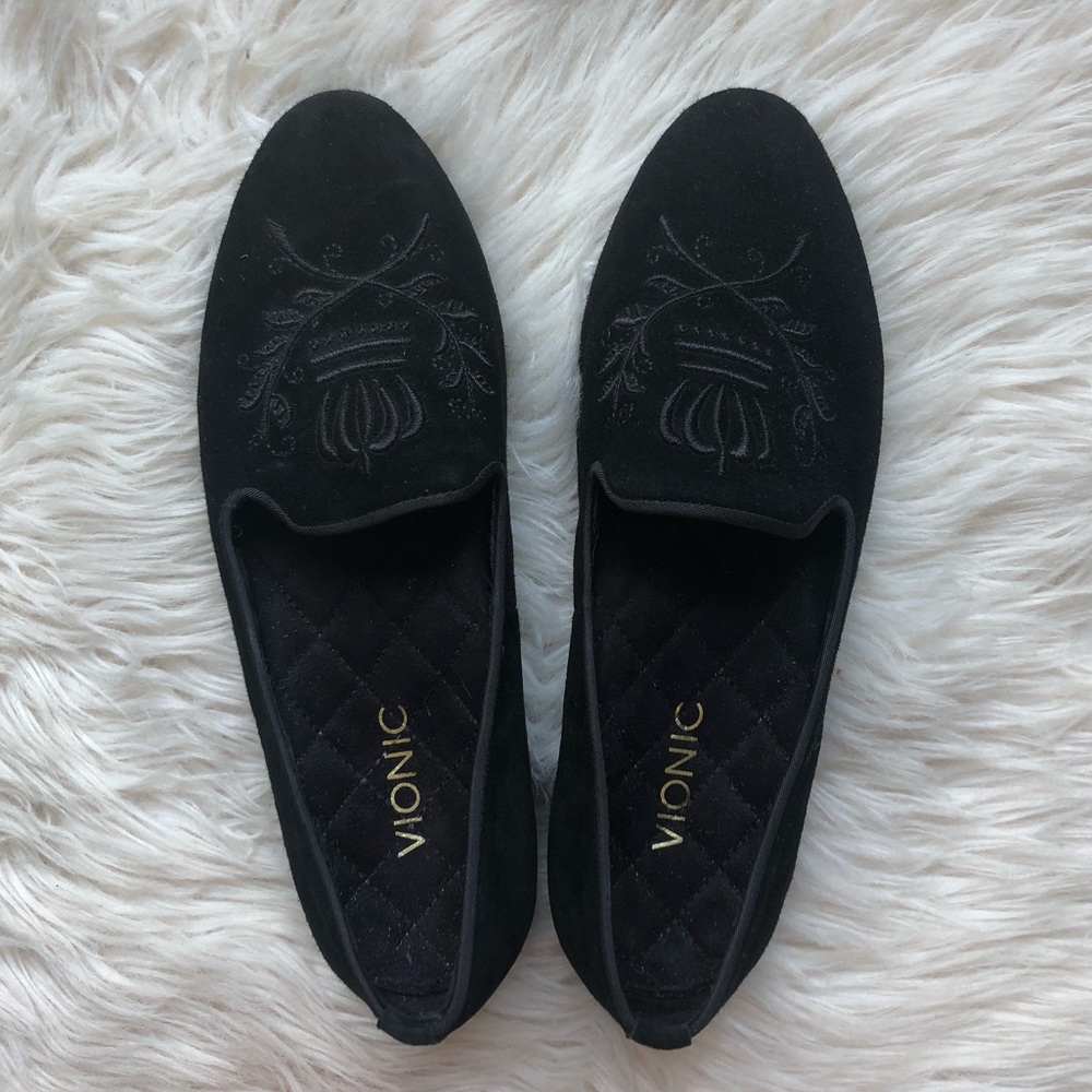 Vionic Shag Romi Black Suede Loafers